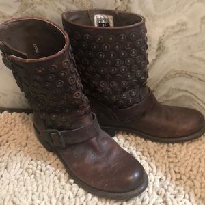Frye boots. Worn once. Perfect. . Size 7 1/2.